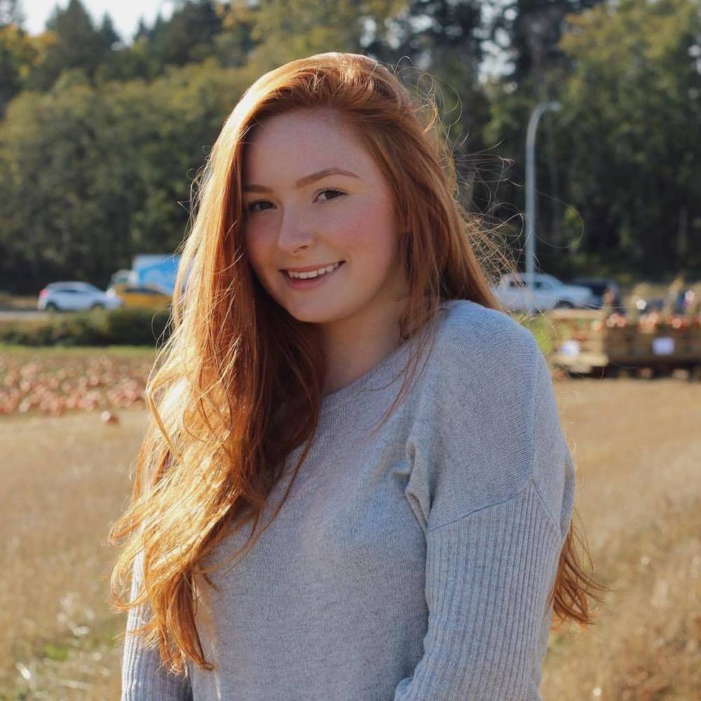 Meet your Posher, Emily